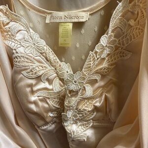 Slip/nightgown with matching robe